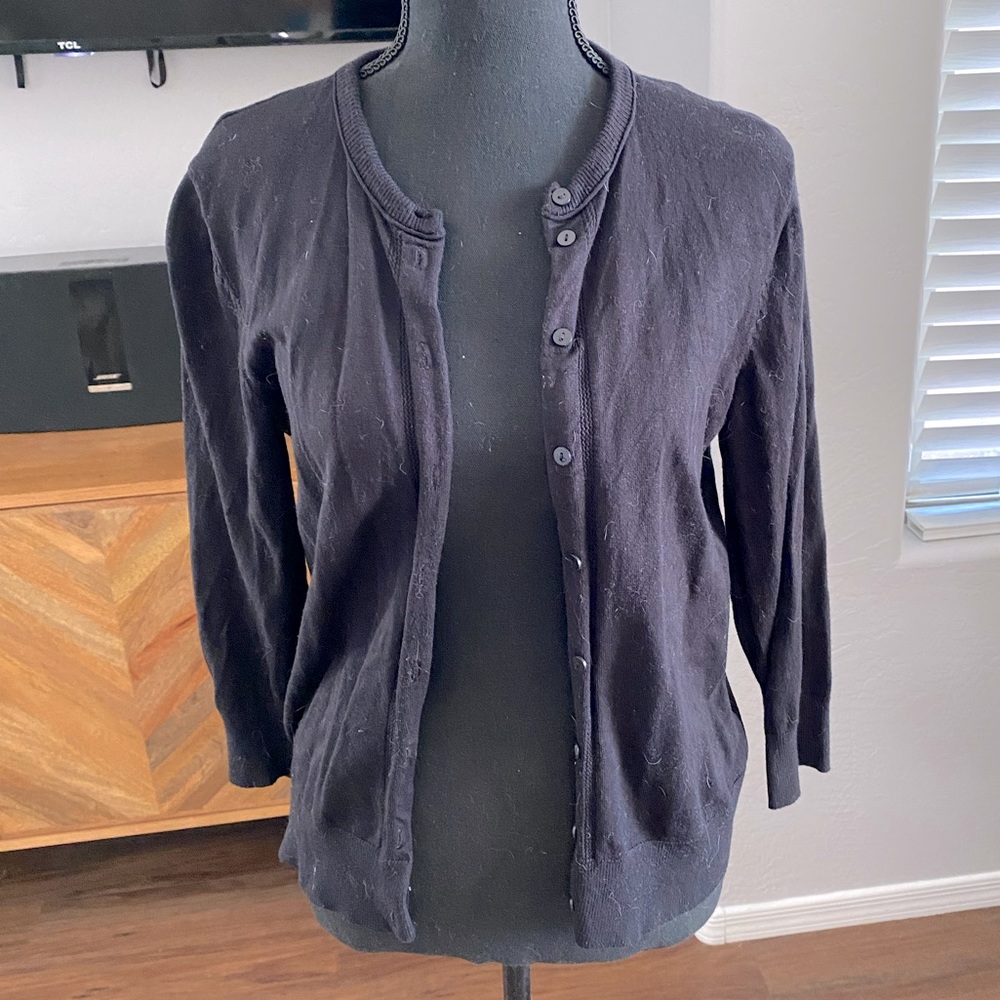 🖤 Black Ellen Tracy Cardigan With Beautiful Details 🖤